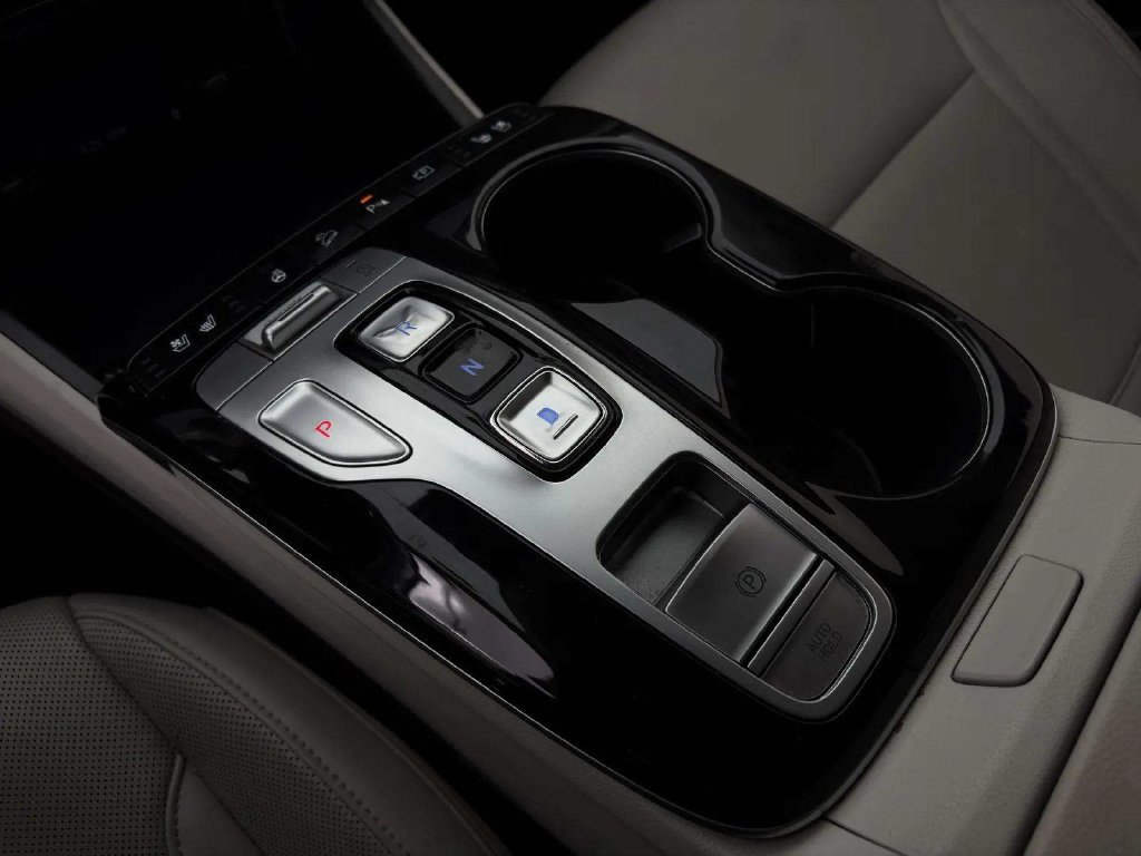 Used 2022 Hyundai Tucson Limited FWD image 19