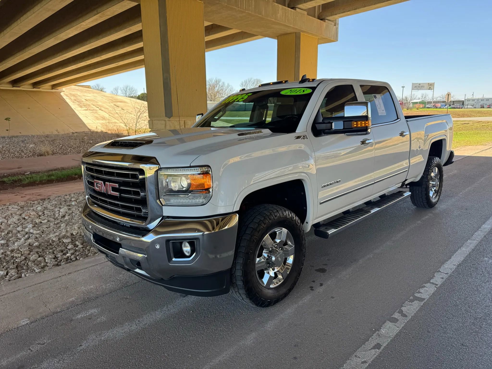 Used 2018 GMC Sierra 3500 SLT w/ Duramax Plus Package image 7