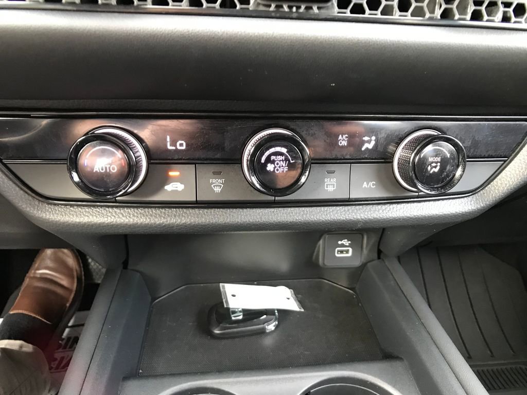 Certified 2023 Honda HR-V LX image 20