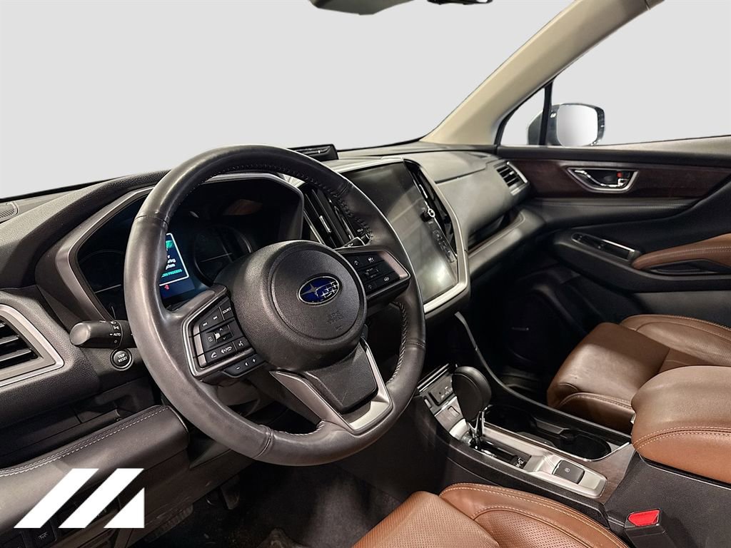 Used 2023 Subaru Ascent Touring image 9