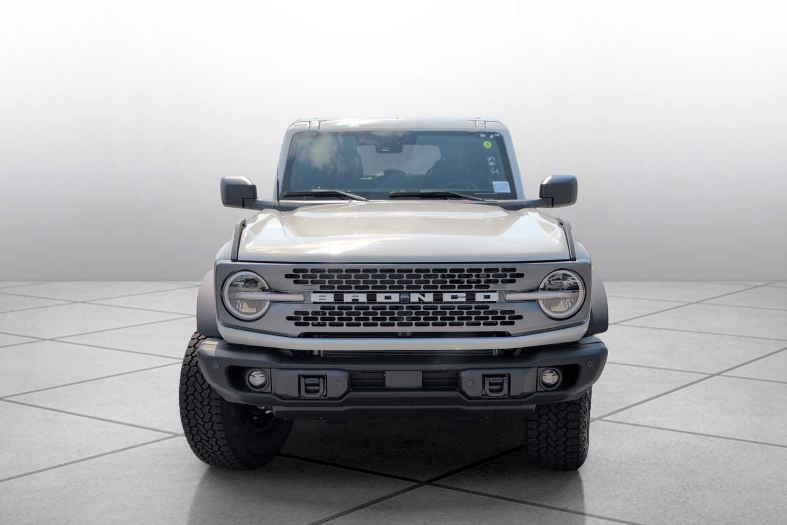New 2026 Ford Bronco Badlands AWD/4WD image 2