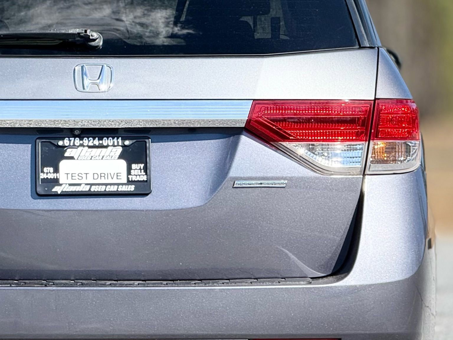 Used 2016 Honda Odyssey SE image 16