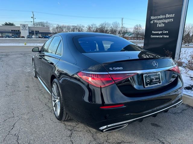Used 2025 Mercedes-Benz S 580 4MATIC Sedan image 3