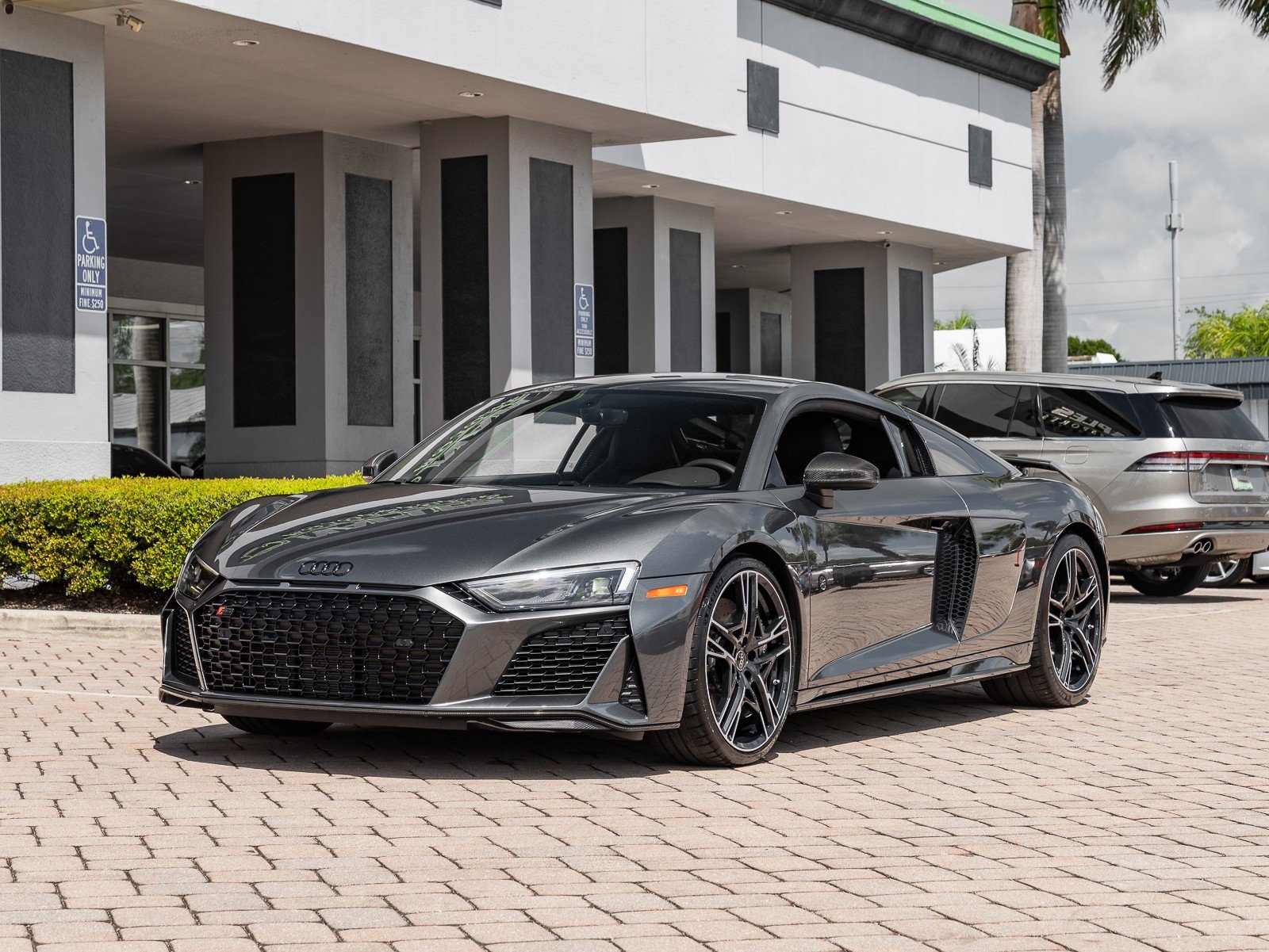 Used 2023 Audi R8 V10 performance image 31