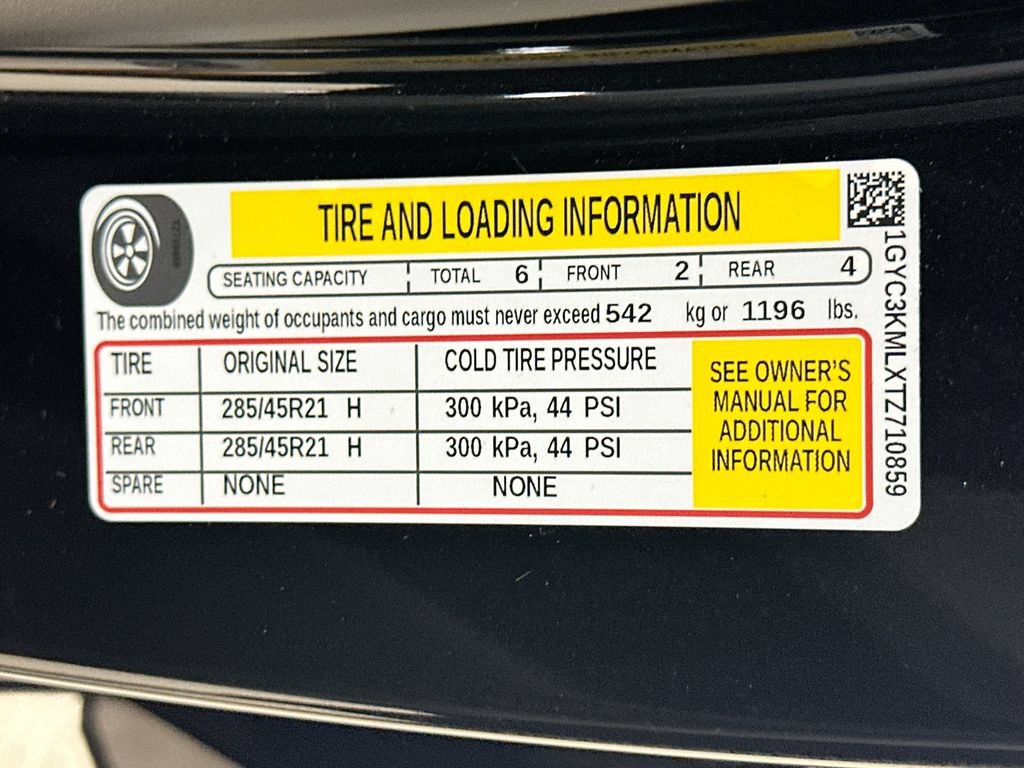 New 2026 Cadillac Vistiq Luxury w/ LPO, Floor Liner Package AWD/4WD image 40