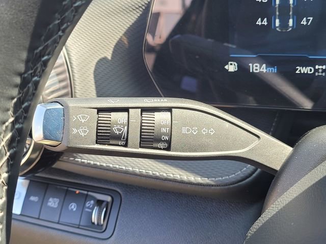 Used 2025 Chevrolet Equinox LT image 16