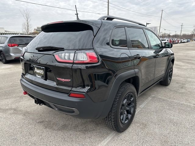 Used 2020 Jeep Cherokee Trailhawk image 6