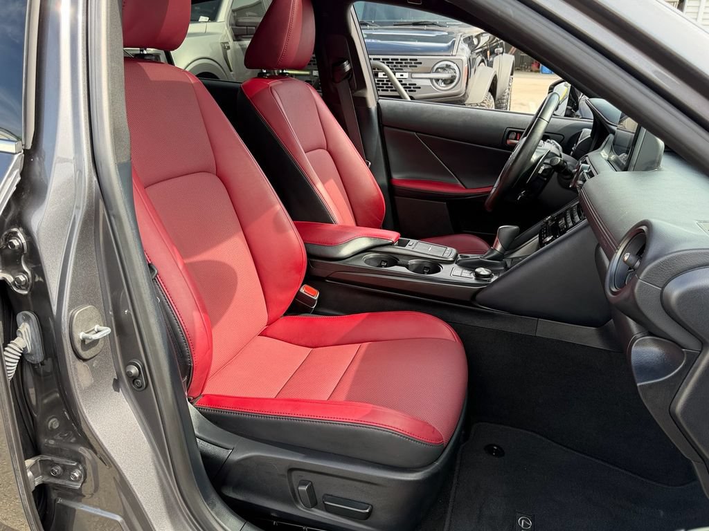 Used 2024 Lexus IS 350 F Sport RWD image 19