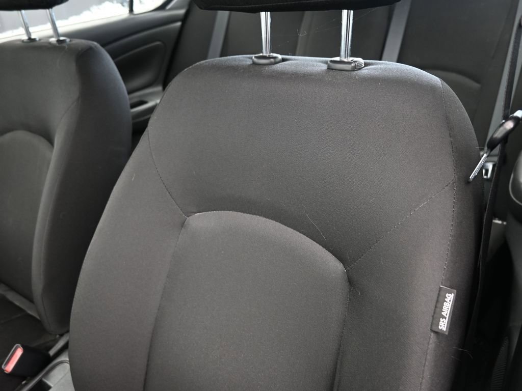 Used 2019 Nissan Versa S Plus image 17