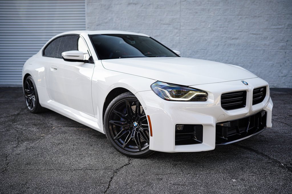 Used 2025 BMW M2 w/ Lighting Package image 9