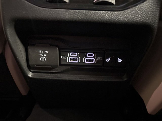 Used 2023 Jeep Grand Cherokee Limited image 50