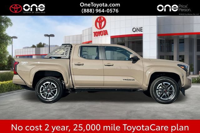 New 2026 Toyota Tacoma TRD Sport image 3