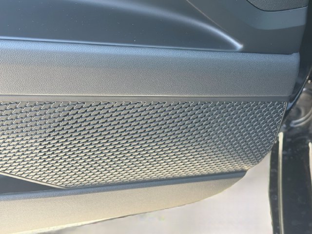 New 2026 Hyundai Elantra SE FWD image 18