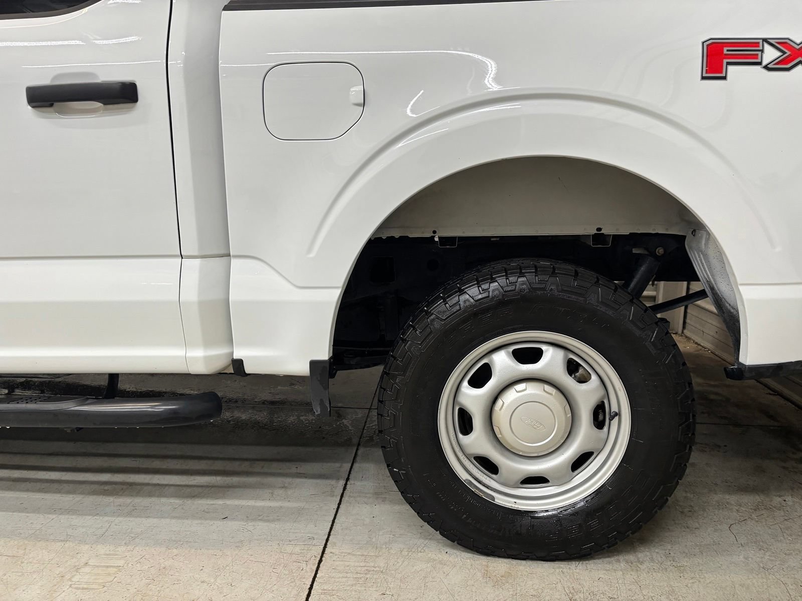 Used 2022 Ford F150 XL w/ FX4 Off-Road Package AWD/4WD image 6