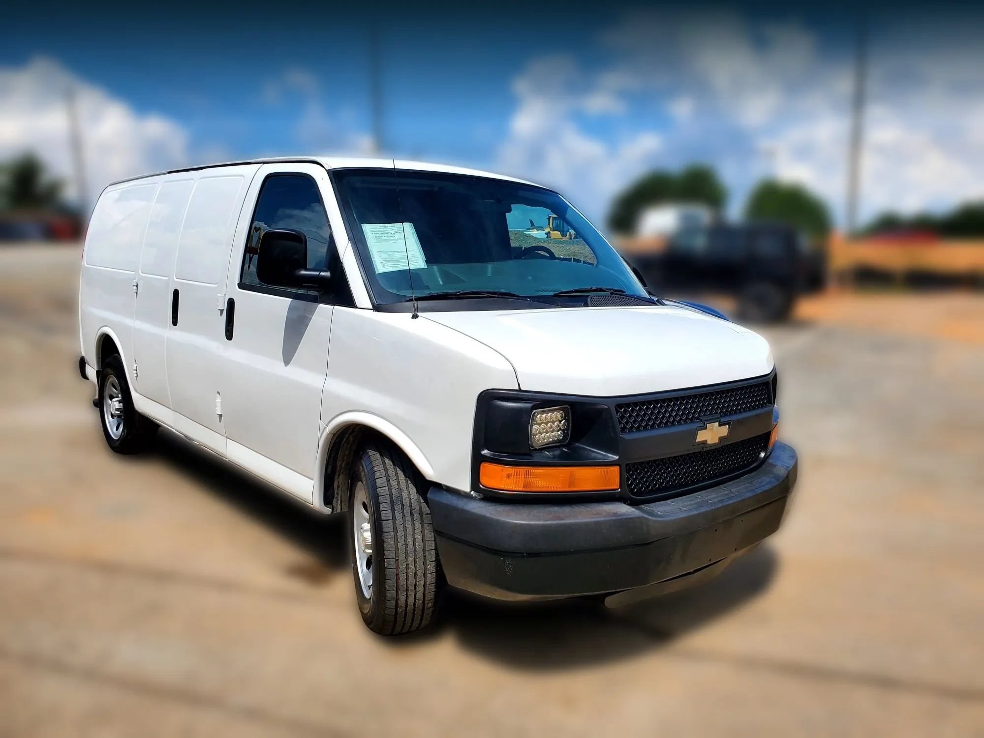 Used 2014 Chevrolet Express 1500 RWD image 18
