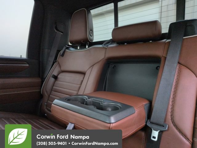 Used 2024 GMC Sierra 3500 Denali Ultimate AWD/4WD image 27