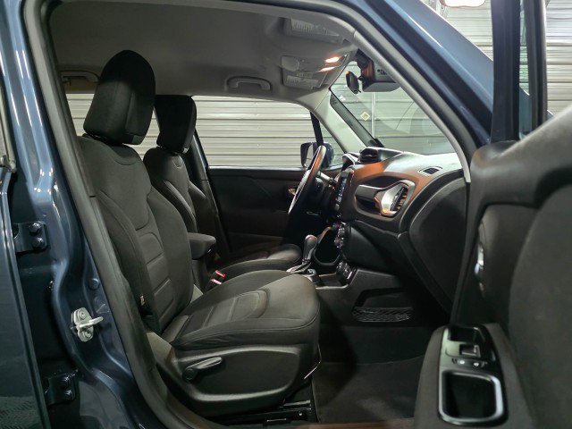 Used 2021 Jeep Renegade Latitude AWD/4WD image 14