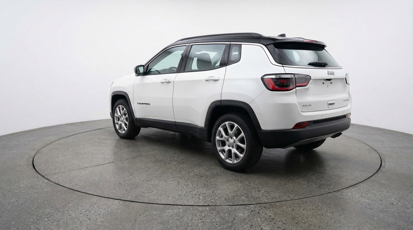Used 2025 Jeep Compass Limited AWD/4WD image 6