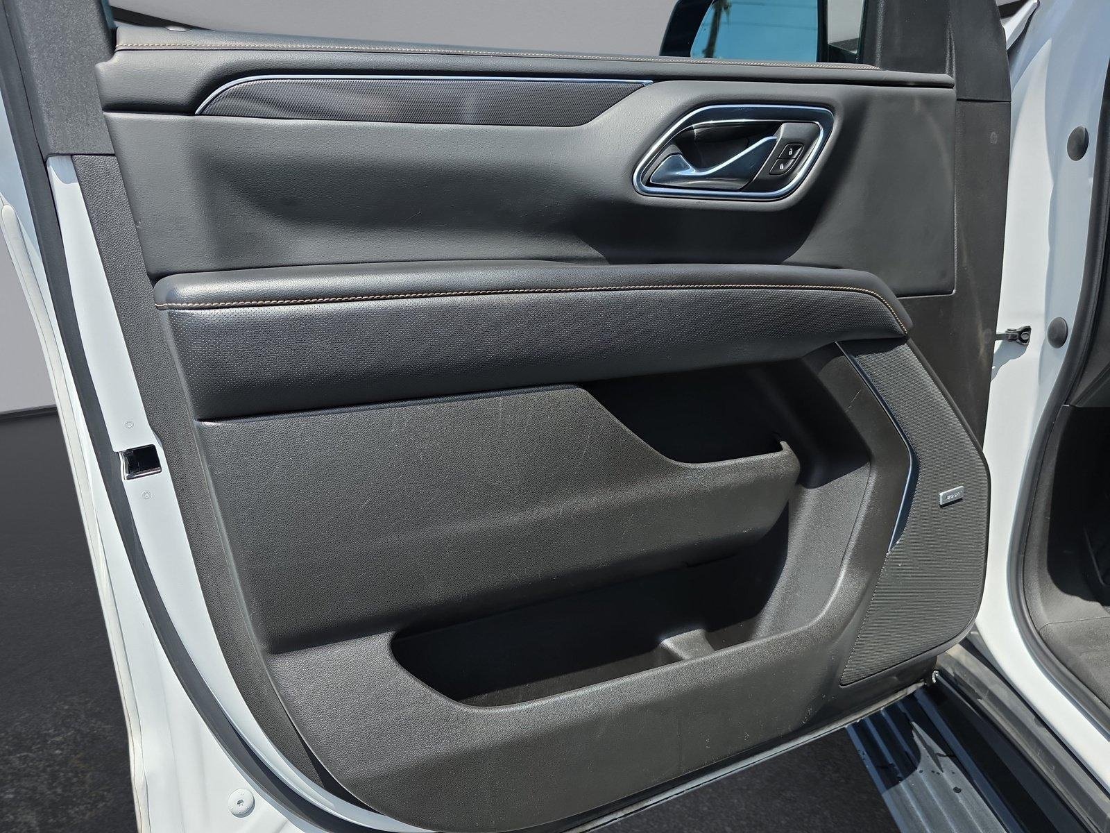 Certified 2021 GMC Yukon AT4 w/ AT4 Premium Plus Package AWD/4WD image 22