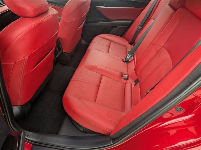 Used 2025 Toyota Camry XSE image 17