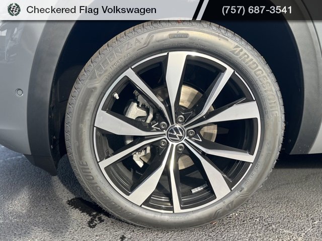 New 2026 Volkswagen Atlas SEL Premium R-Line image 6