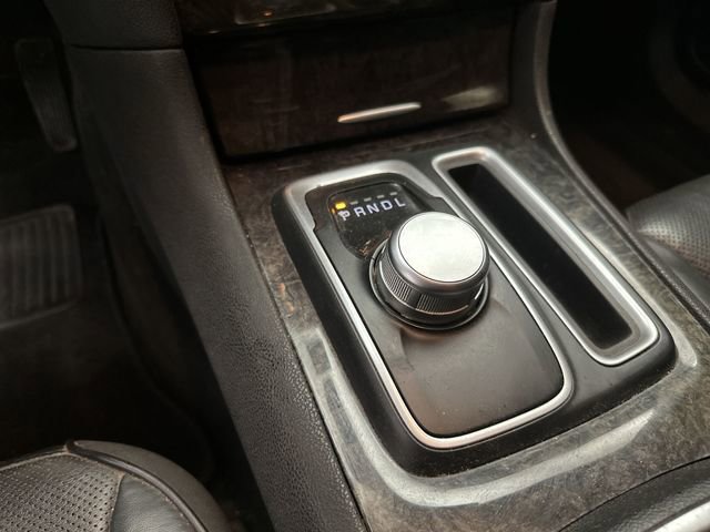 Used 2016 Chrysler 300 C image 24