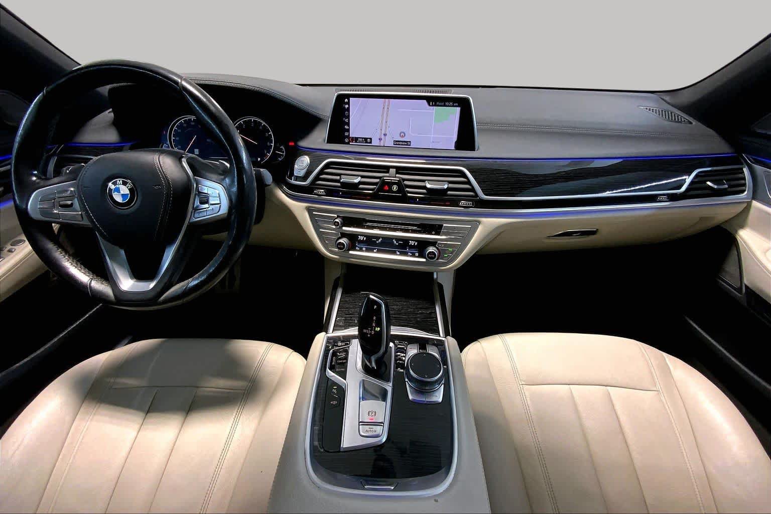 Used 2019 BMW 740i xDrive w/ M Sport Package AWD/4WD image 15