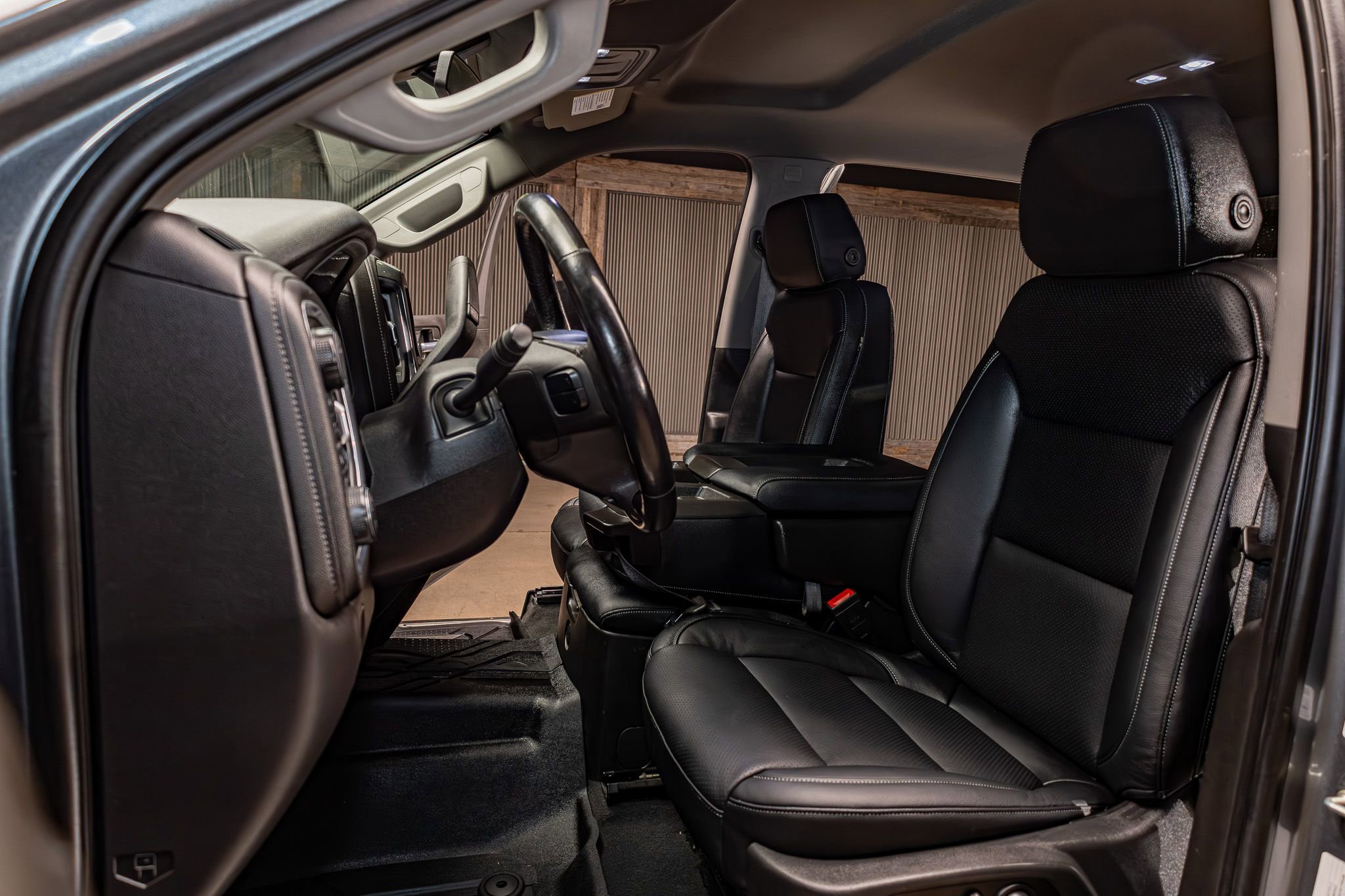 Used 2021 Chevrolet Silverado 1500 RST image 19