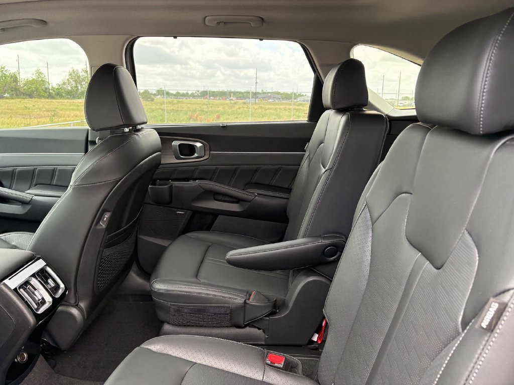 New 2026 Kia Sorento SX AWD/4WD image 11