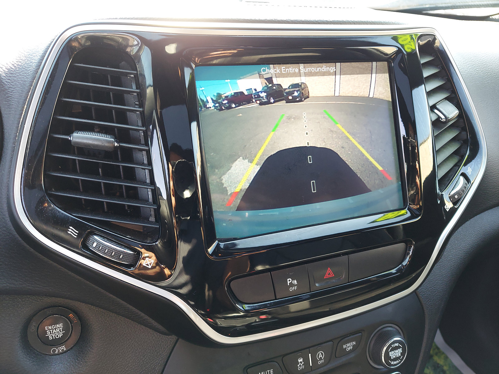 Used 2019 Jeep Cherokee High Altitude image 19