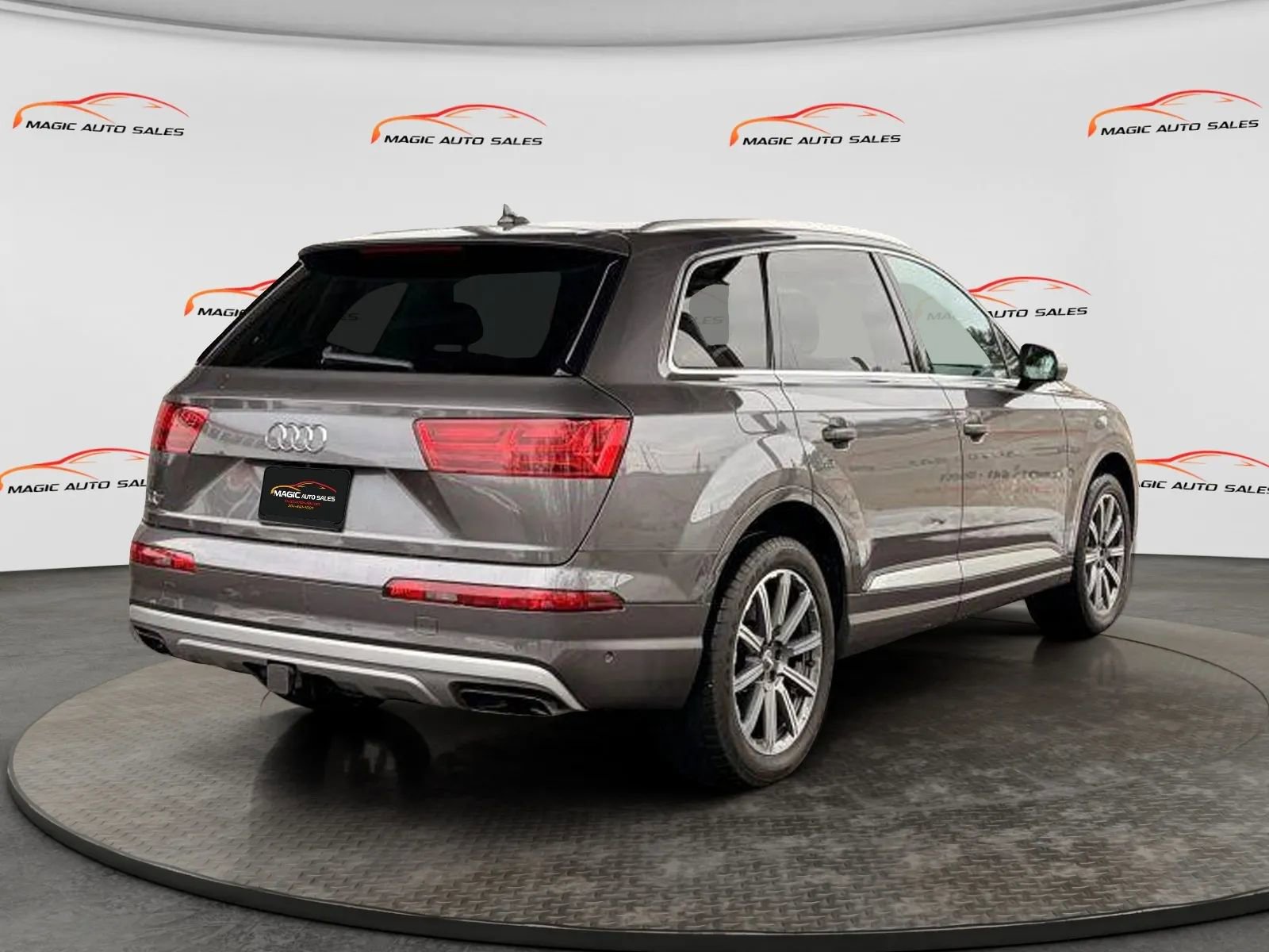 Used 2019 Audi Q7 3.0T Premium Plus w/ Premium Plus Package image 7