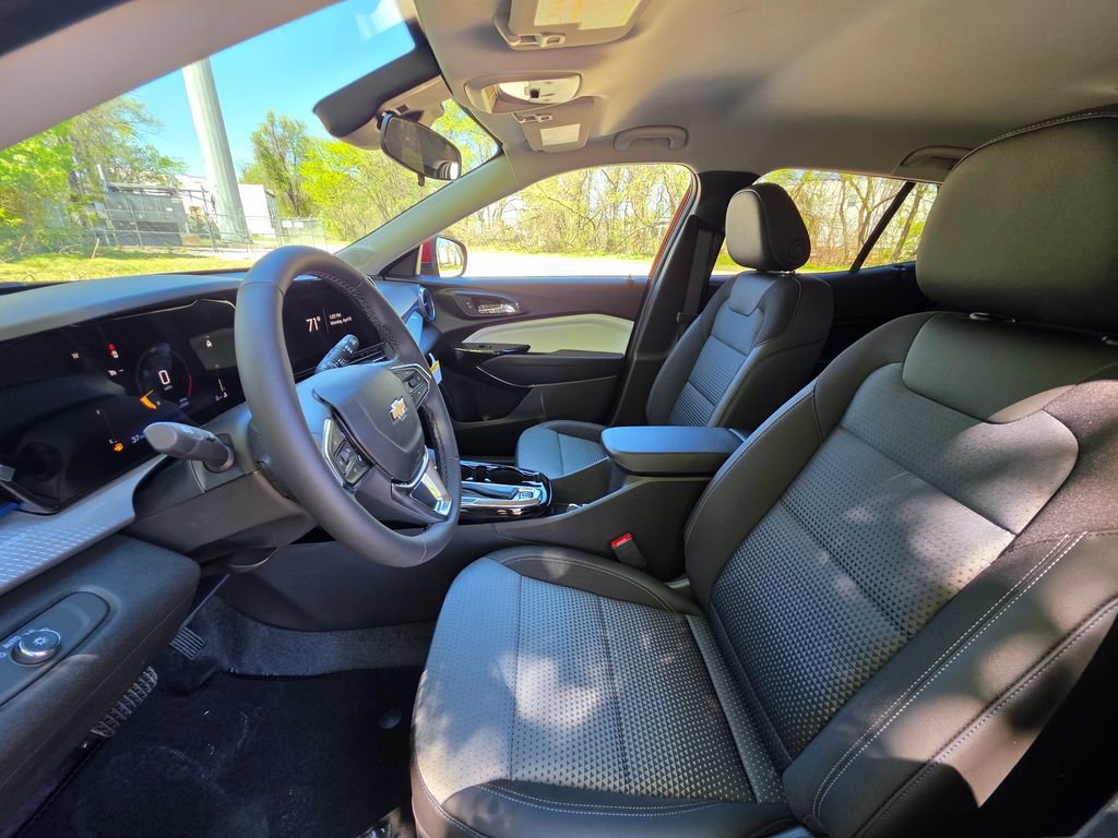 New 2026 Chevrolet Trax LT image 16