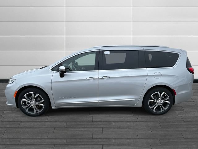New 2026 Chrysler Pacifica Pinnacle FWD image 6