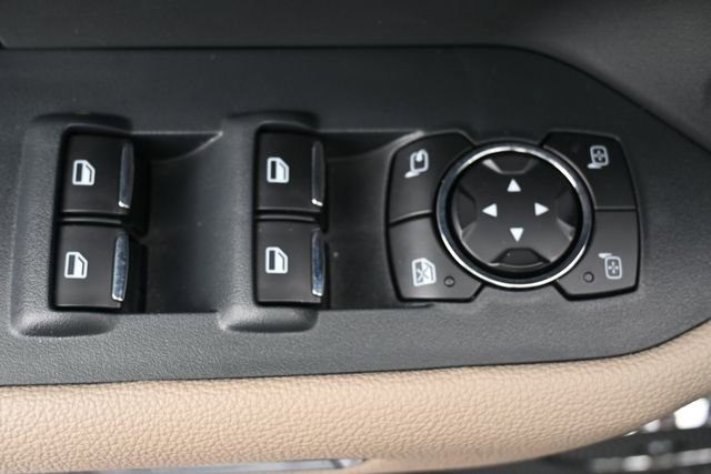 Used 2024 Ford Expedition Limited image 11