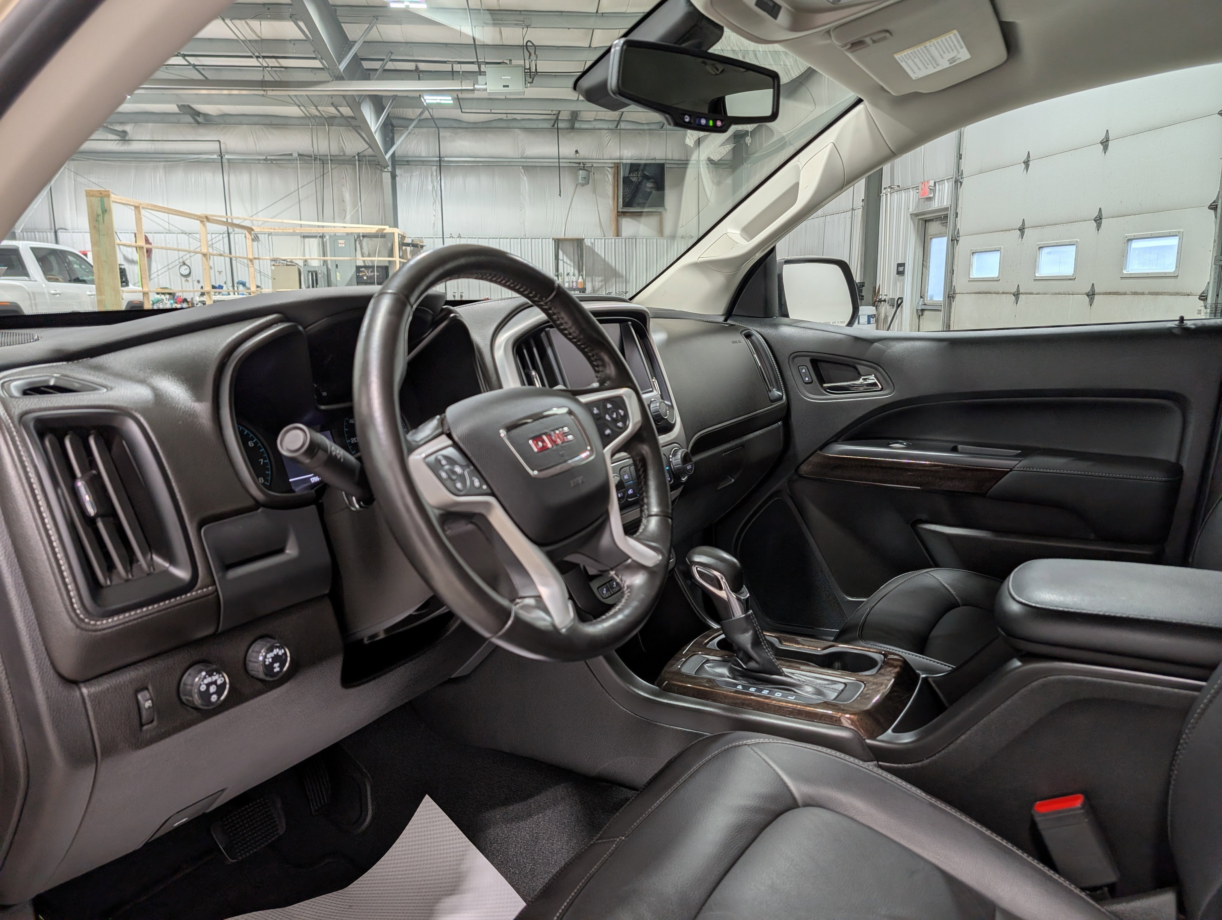 Used 2022 GMC Canyon Elevation w/ Elevation Premium Package image 13