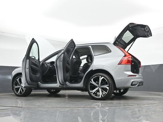 Used 2024 Volvo XC60 B5 Ultimate w/ Climate Package AWD/4WD image 57