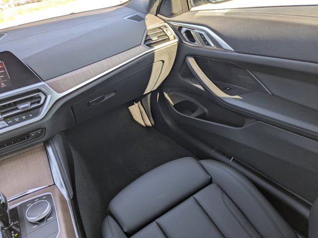 Used 2021 BMW 430i Coupe w/ M Sport Package image 18