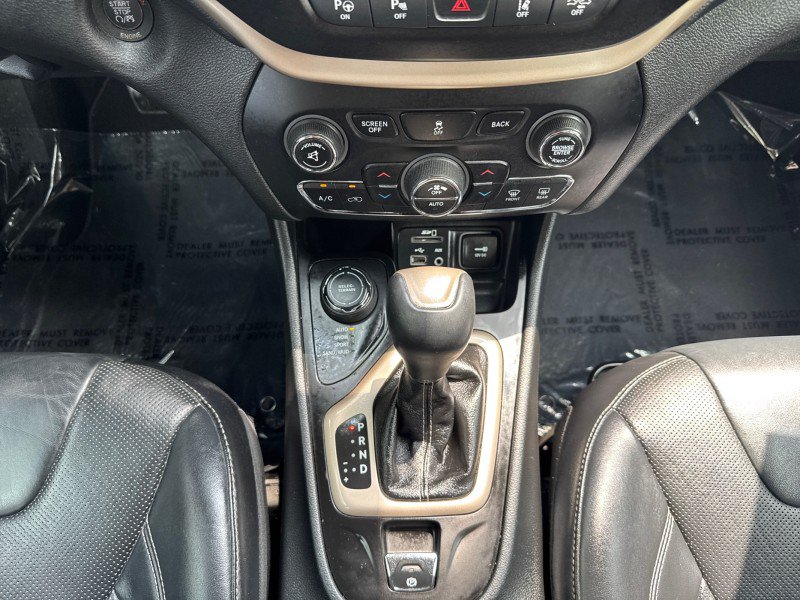Used 2014 Jeep Cherokee Limited w/ Technology Group AWD/4WD image 22