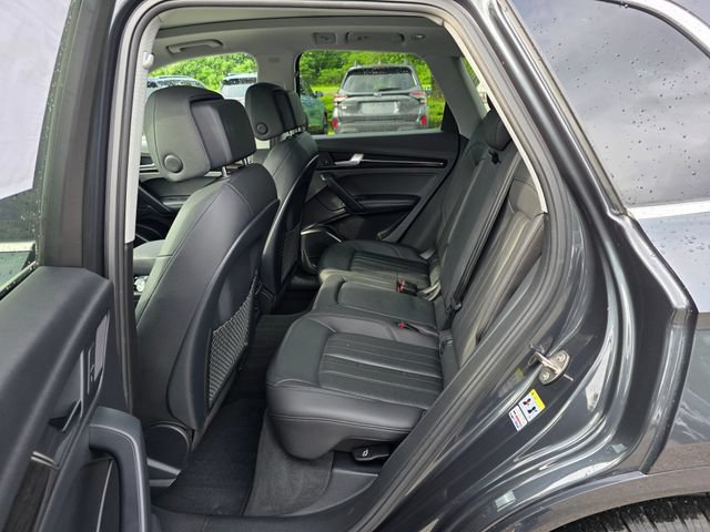 Used 2019 Audi Q5 2.0T Premium Plus w/ Premium Plus Package AWD/4WD image 18