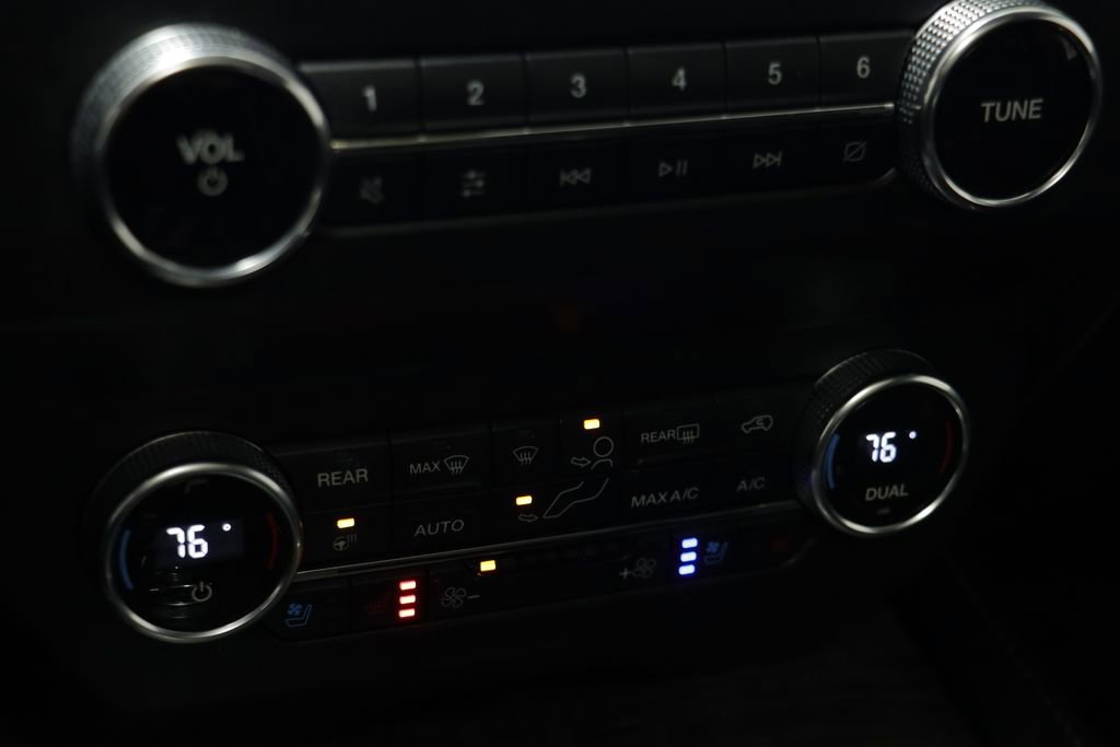 Used 2019 Ford Expedition Limited w/ Equipment Group 302A image 12