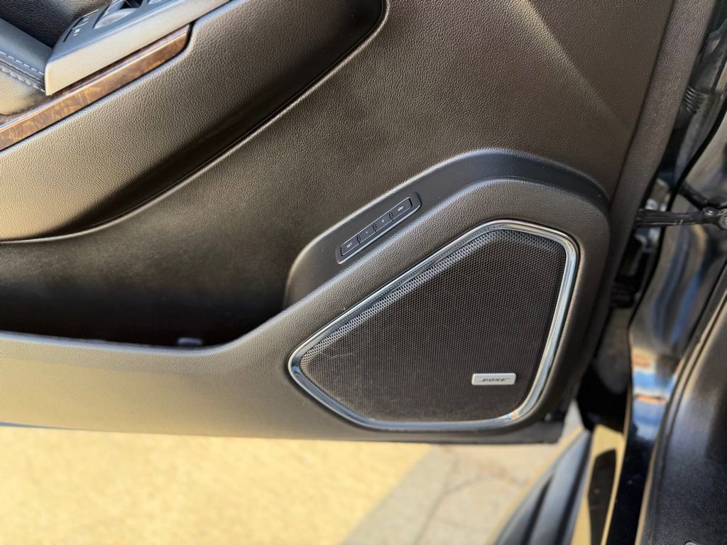 Used 2019 Chevrolet Tahoe LT AWD/4WD image 17