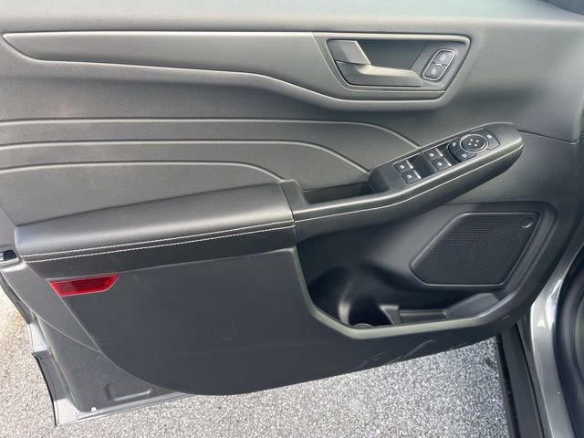 New 2026 Ford Escape Active FWD image 13
