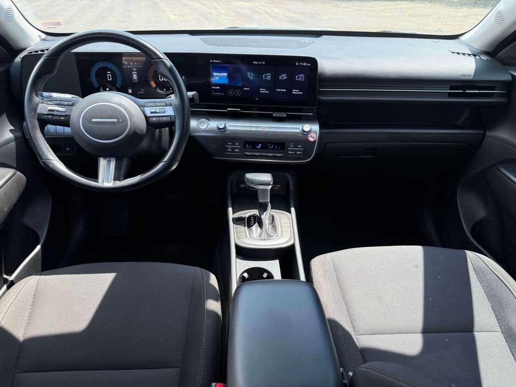 Used 2025 Hyundai Kona SEL FWD image 13