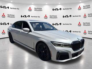 Used 2022 BMW 740i xDrive w/ M Sport Package AWD/4WD image 12