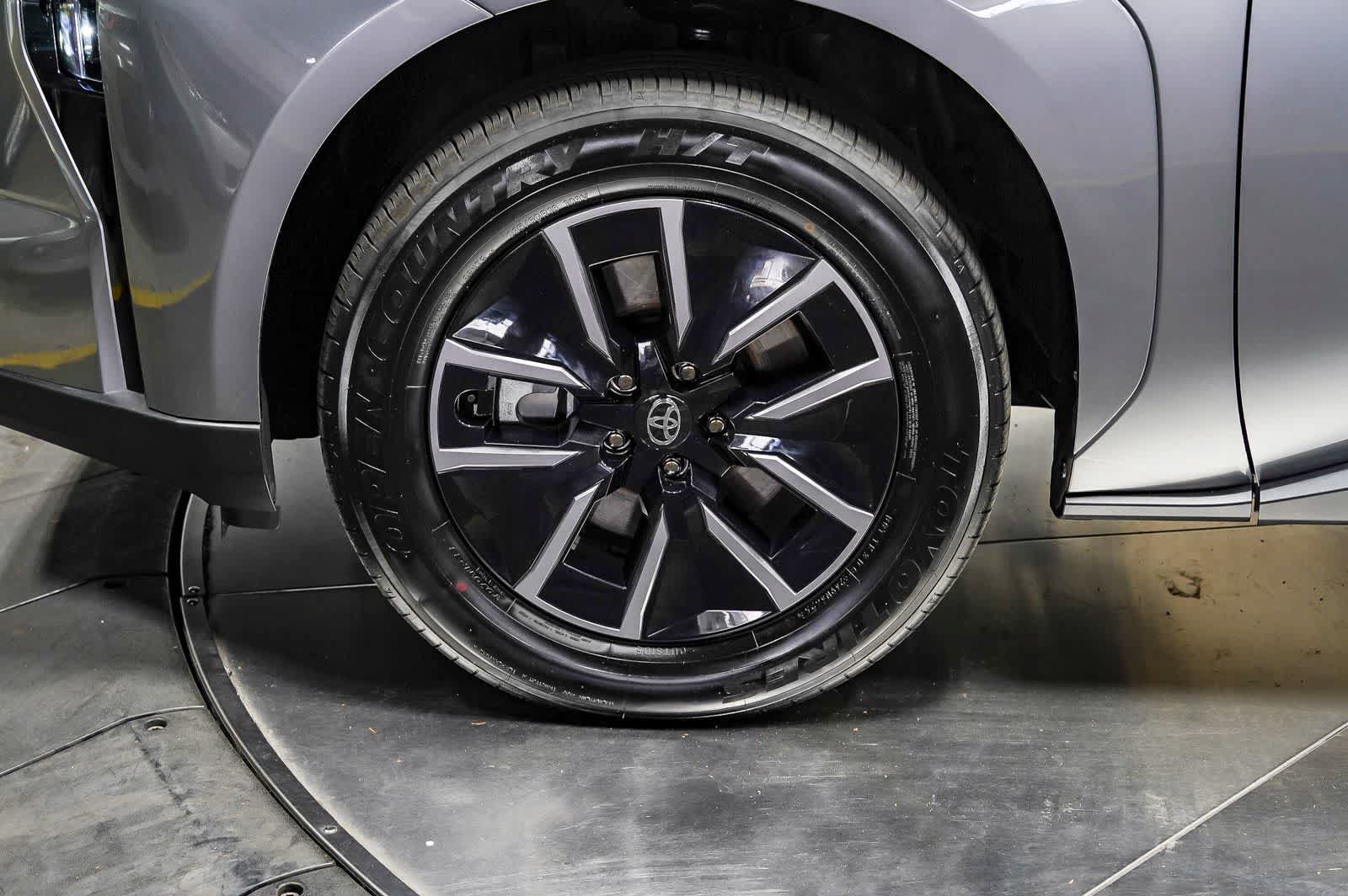 Certified 2026 Toyota bZ FWD image 10