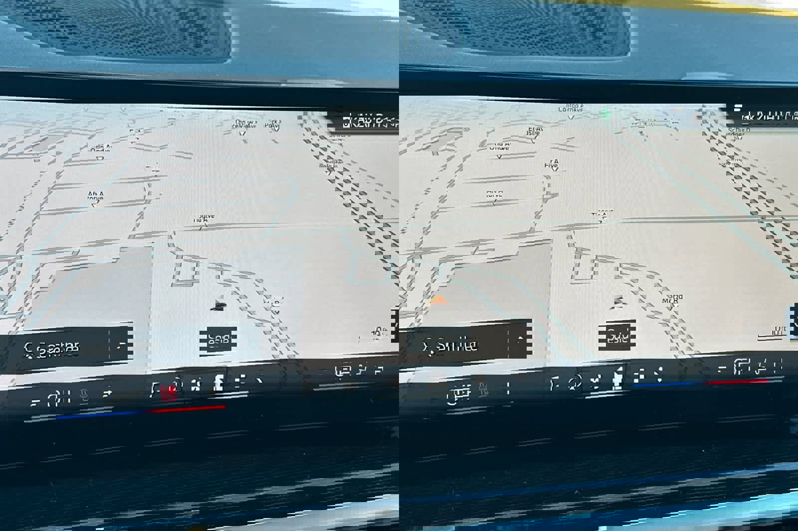 Used 2025 BMW X7 xDrive40i w/ Executive Package image 22