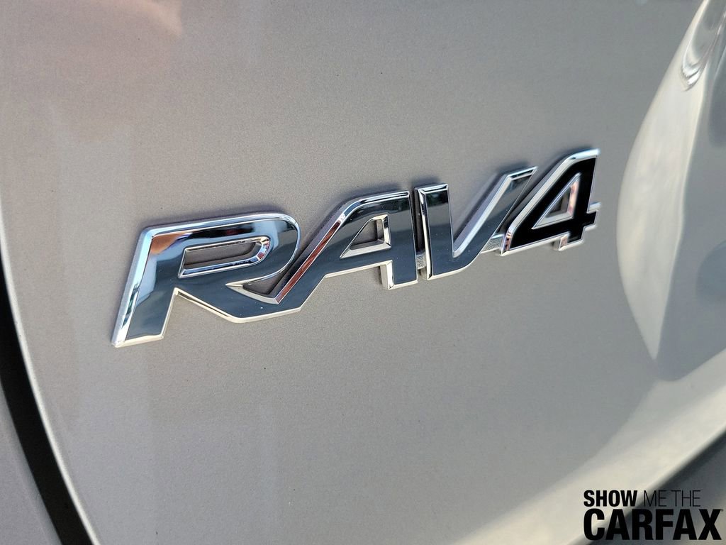 Used 2024 Toyota RAV4 LE AWD/4WD image 7