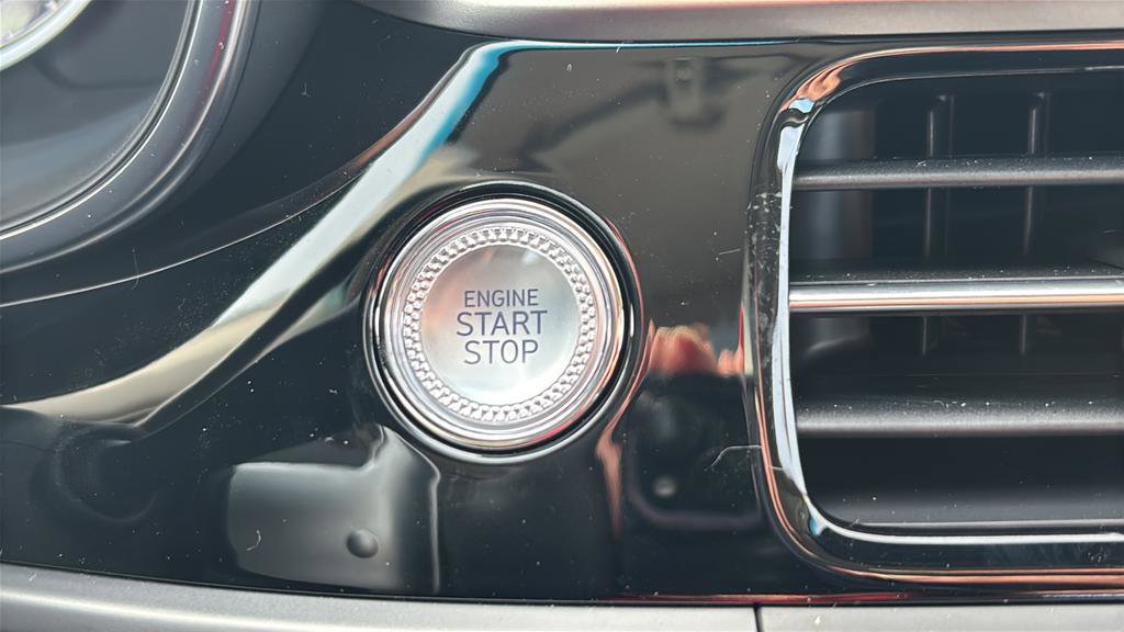 New 2026 Genesis G70 2.5T Prestige image 37