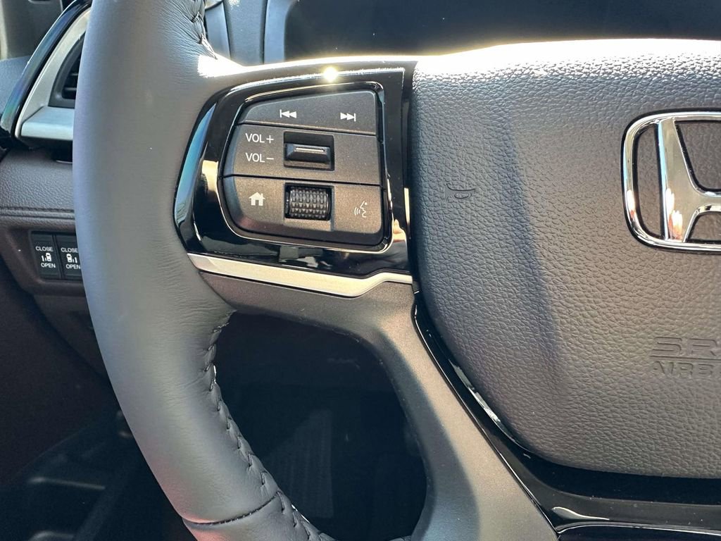New 2026 Honda Odyssey Touring image 16