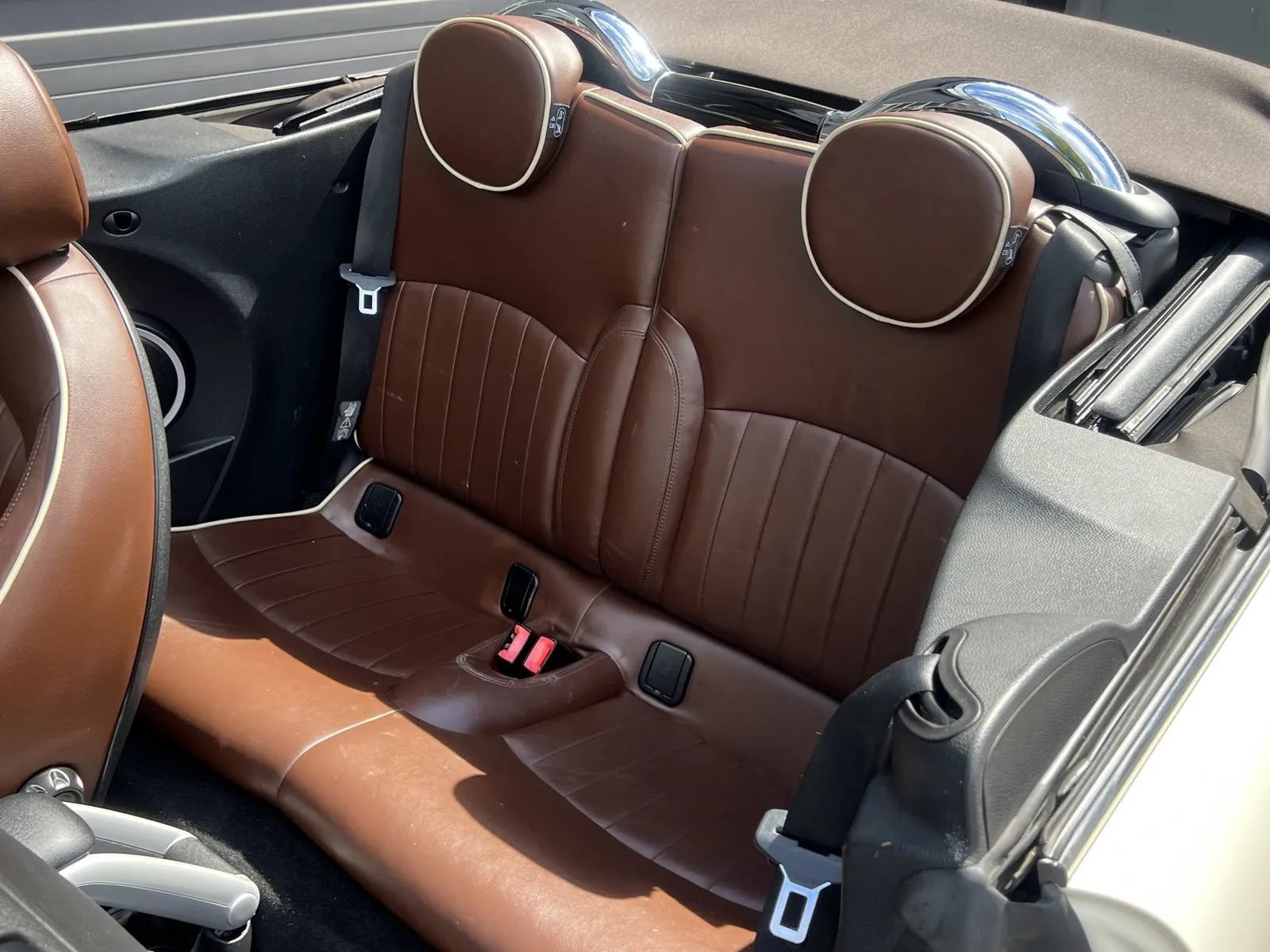 Used 2009 MINI Cooper S w/ Convenience Pkg FWD image 15